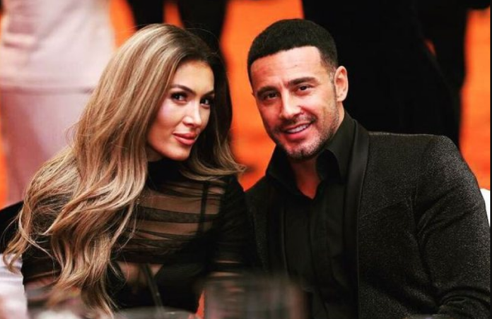 nuk-fshihen-ma,-nora-e-roberti-“kapen”-bashke-ne-nje-darke-ne-zvicer