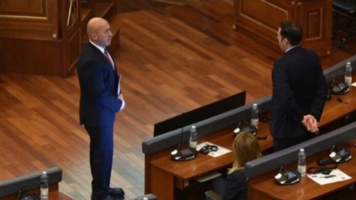 abdixhiku-thote-se-e-ka-takuar-hamzen:-haradinaj-e-ka-keqkuptuar-miresine-time-–-ne-qofte-se-s’do-me-u-taku,-pune-e-madhe